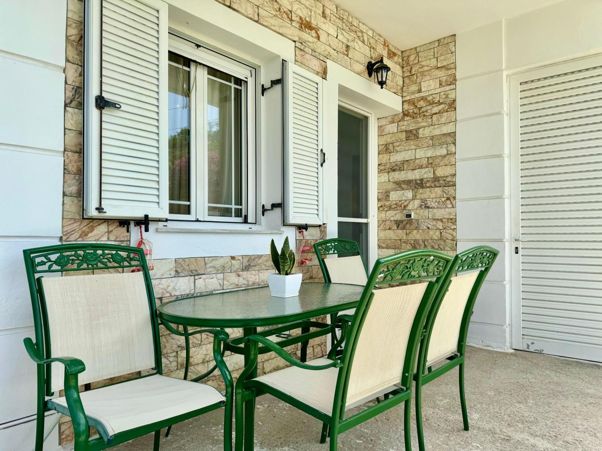 Апартаменты Serenity Spilia Garden Floor