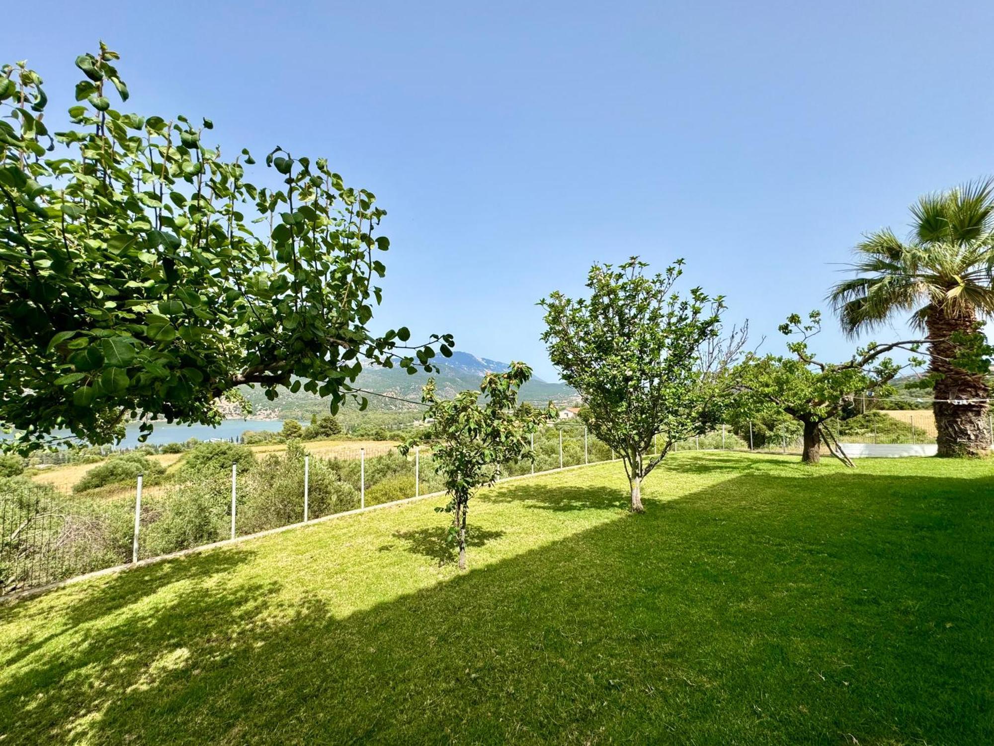 Serenity Spilia Garden Floor Apartment Argostoli (Kefalonia)